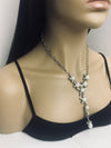 Dressy silver pearl necklance